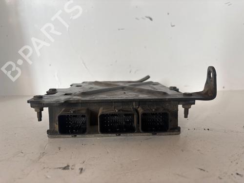Used Engine control unit (ECU) RENAULT MEGANE II Saloon (LM0/1_) [2003-2025]  30870873