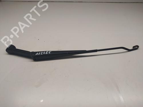 Used Front windshield wiper arm CHEVROLET NUBIRA Estate 2.0 D (121 hp) 23569728