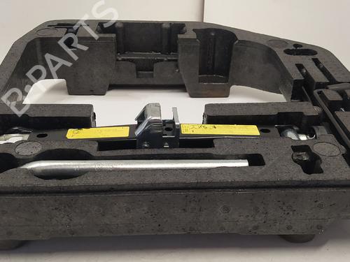 Used Jack Kit AUDI A5 (8T3) 2.0 TDI (177 hp) 29965238