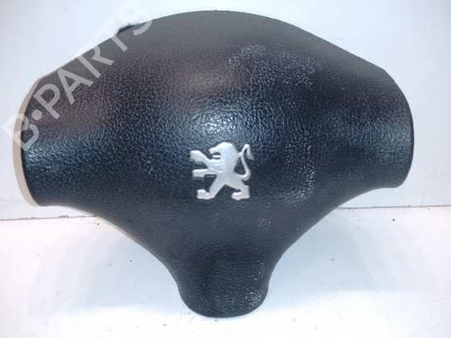 Used Driver airbag PEUGEOT 206 Hatchback (2A/C) 1.4 HDi eco 70 (68 hp) 23568815