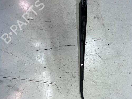 Used Front windshield wiper arm Front windshield wiper arm TOYOTA AVENSIS (_T25_) 2.2 D-4D (ADT251_, ADT251R) (150 hp) 36339973 36339973