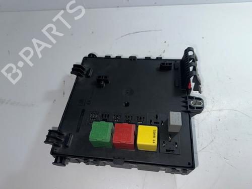 Used Fuse box Fuse box OPEL VECTRA C (Z02) [2002-2009] 32098451 32098451