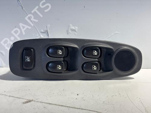 Used Left front window switch Left front window switch 35753438 35753438