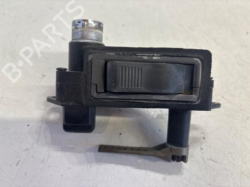Used Tailgate handle JAGUAR XJ (XJ40, XJ81) 6 4.0 (222 hp) 27371722