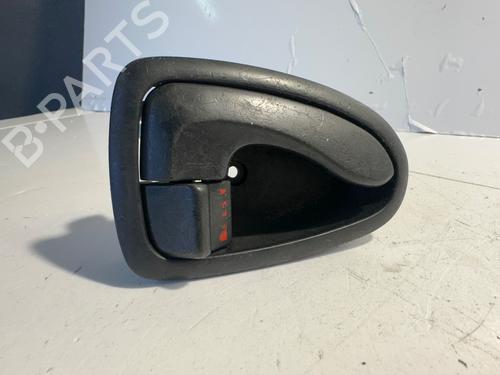 Used Rear right interior door handle Rear right interior door handle 36571200 36571200