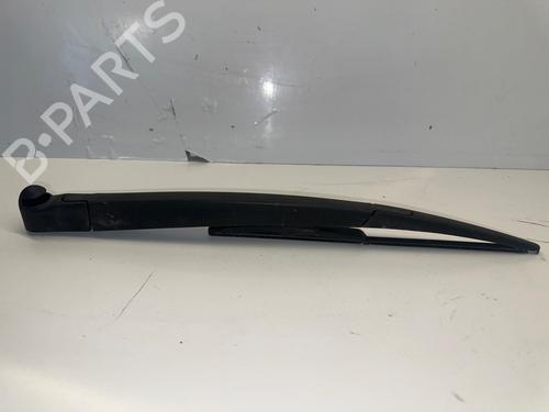 Used Rear windshield wiper arm Rear windshield wiper arm 33967438 33967438