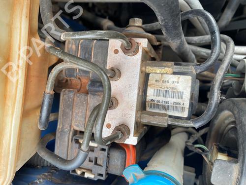 Used ABS pump CHEVROLET MATIZ (M200, M250) 0.8 (52 hp) 31321824