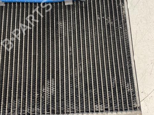 Used Air conditioning evaporator Air conditioning evaporator TOYOTA AVENSIS (_T25_) 2.2 D-4D (ADT251_, ADT251R) (150 hp) 36342484 36342484