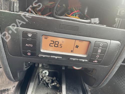 Commande Chauffage SEAT LEON (1M1) 1.9 TDI (90 hp) 31603815