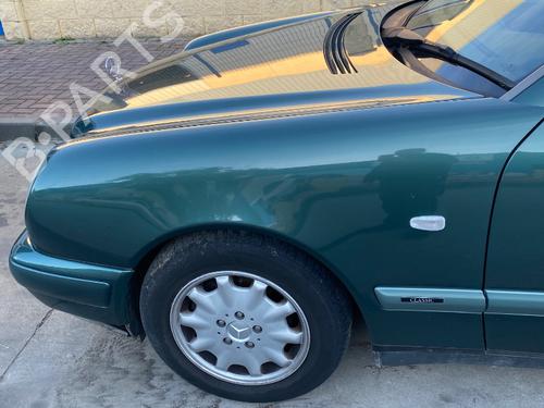 Used Left front fenders MERCEDES-BENZ E-CLASS (W210) E 200 (210.035) (136 hp) 31026812