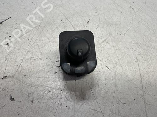 Mando retrovisor Mando retrovisor AUDI A3 (8P1) 1.9 TDI (105 hp) 37423894 37423894