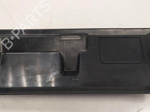 Used Glove box TOYOTA LAND CRUISER 90 (_J9_) 3.0 TD (KZJ90_, KZJ95_, KZJ90R, KZJ95R, KZJ90W, KZJ95W) (125 hp) 17630138