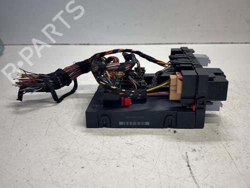 Fuse box VW GOLF V (1K1)  | BP28084238E1 