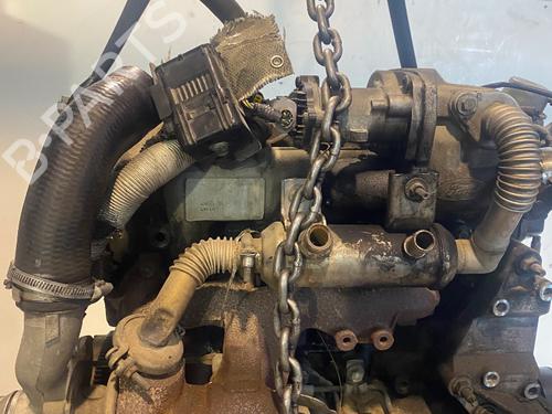 Used Cylinder head Cylinder head 38490683 38490683