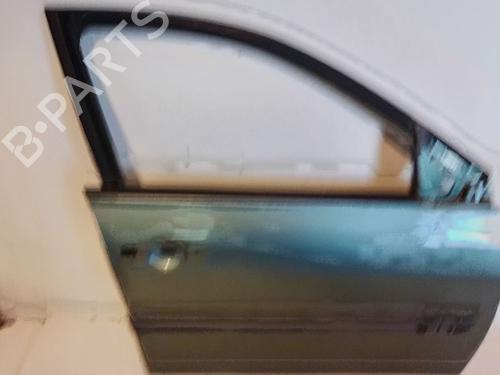 right-front-door-renault-megane-ii-saloon-lm01_-2003-32510157 main image