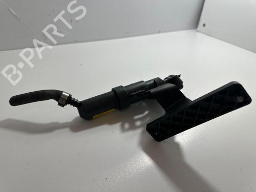 Used Headlight washer FORD MONDEO III Saloon (B4Y) 2.0 16V TDDi / TDCi (115 hp) 30555082