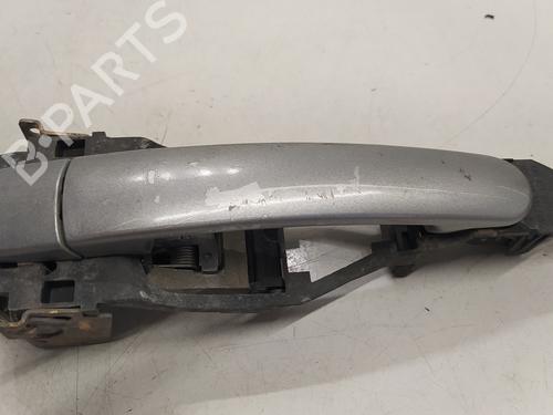 Høyre foran utvendig håndtak VW PASSAT B5.5 (3B3) 2.0 (115 hp) 23570603
