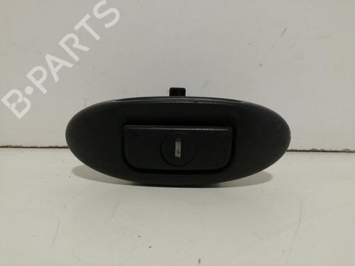 Trunk håndtak RENAULT MEGANE I Classic (LA0/1_) [1996-2008]  23570223