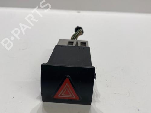 Used Warning switch SEAT LEON (1M1) [1999-2006]  31574995