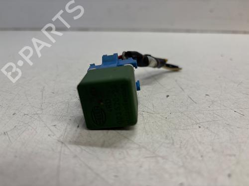 Used Electronic module JAGUAR XJ (XJ40, XJ81) 6 4.0 (222 hp) 27469528