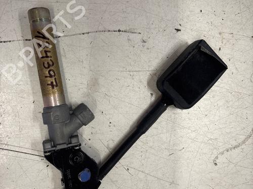 Veiligheidsgordel rechts voor PEUGEOT 406 (8B) 2.0 16V (136 hp) 27599242