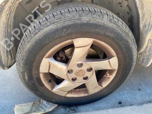 wheel-set-dacia-duster-hs_-2010-2011-2012-2013-2014-2015-2016-2017-2018-36756613 main image