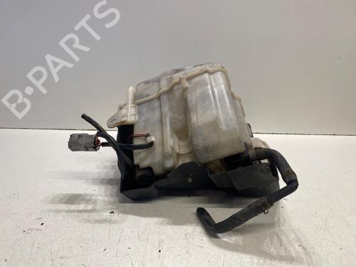 Windscreen washer tank TOYOTA LAND CRUISER 90 (_J9_) 3.0 TD (KZJ90_, KZJ95_, KZJ90R, KZJ95R, KZJ90W, KZJ95W) | BP28525573C113 