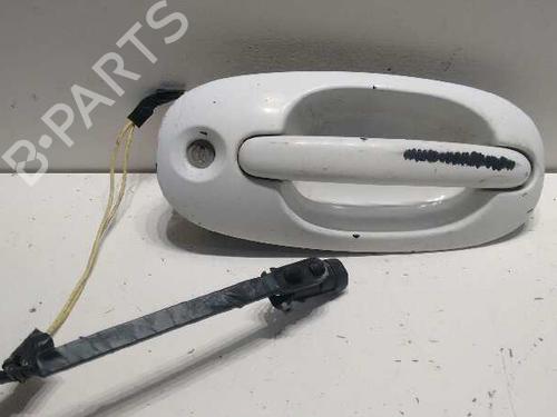 Used Front left exterior door handle CHRYSLER VOYAGER / GRAND VOYAGER III (GS_, NS_) [1992-2001]  23569128
