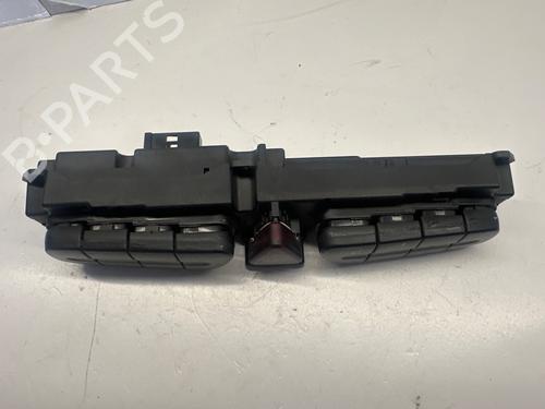 Warning switch MERCEDES-BENZ CLK (C209) CLK 270 CDI (209.316) | BP34709010I22 - Image 3
