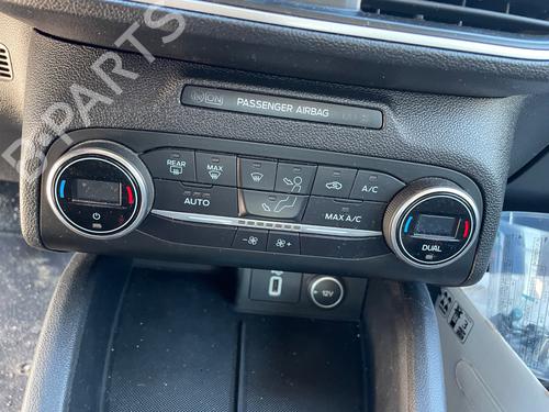 Used Climate control Climate control FORD FOCUS III Turnier [2010-2020] 32397305 32397305