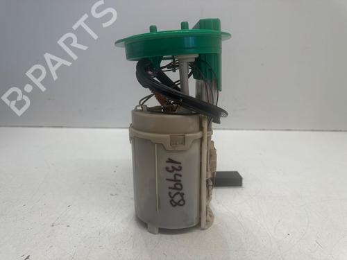 Used Fuel pump VW GOLF V (1K1) [2003-2010]  28369604
