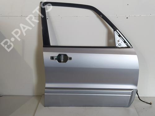 Used Right front door MITSUBISHI PAJERO III (V7_W, V6_W) 3.2 Di-D (V68W) (160 hp) 23571733