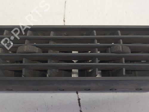 Used Air vent RENAULT RAPID Box Body/MPV (F40_, G40_) 1.4 (F40M) (60 hp) 23235222