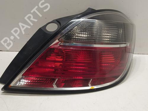 Used Right taillight OPEL ASTRA H (A04) 1.7 CDTI (L48) (100 hp) 20713015