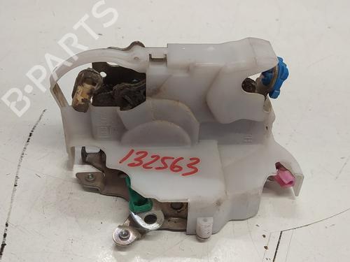 Used Front right lock NISSAN CABSTAR (F24M, F24W) 28.11 DCI, 32.11 DCI, 35.11 DCI 2.5 (F24M) (110 hp) 25748646
