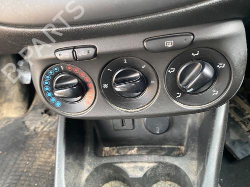airco-bedieningspaneel-opel-corsa-e-x15-2014-32736829 main image
