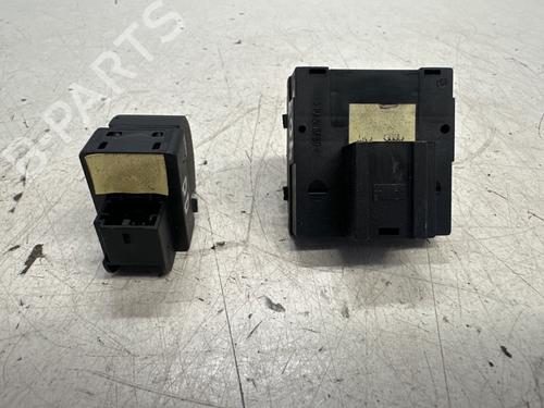 Left front window switch AUDI A3 (8P1) 1.9 TDI | BP37423895I27 - Image 2