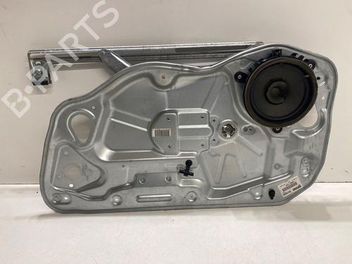 Used Front right window mechanism Front right window mechanism VOLVO V50 (545) 2.0 D (136 hp) 32438874 32438874