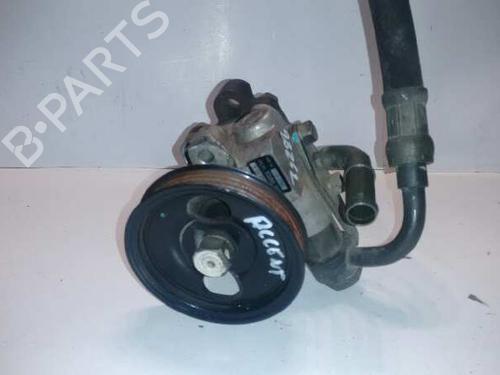 Used Steering pump HYUNDAI ACCENT Saloon (X-3) 1.5 i 12V (88 hp) 21802912
