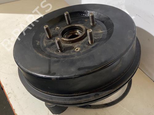 Left rear steering knuckle LAND ROVER FREELANDER I (L314) 2.0 Td4 4x4 | BP29706023M27 