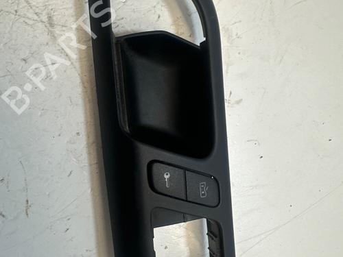 Used Switch Switch VW POLO IV (9N_, 9A_) 1.4 16V (75 hp) 33834115 33834115