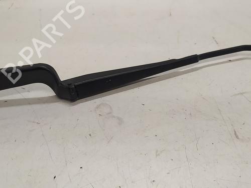 Used Front windshield wiper arm VW POLO (6N2) [1999-2001]  26487468