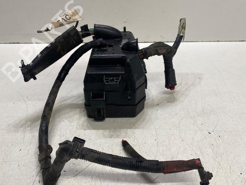Fuse box FORD MONDEO III (B5Y) | BP31827207E1