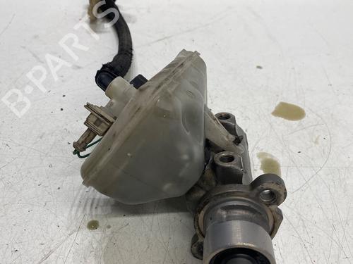 Brake master cylinder CITROËN JUMPY I (U6U_) 1.9 TD | BP31352592M77