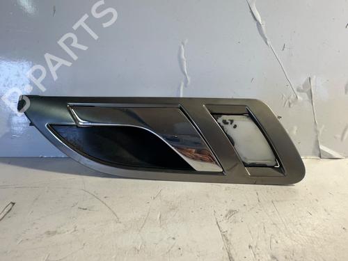 Used Front right interior door handle Front right interior door handle 38674736 38674736