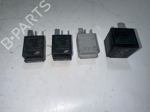 Used Electronic module Electronic module SKODA OCTAVIA II (1Z3) [2004-2013] 33421658 33421658