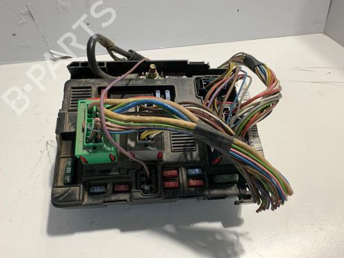 Used Fuse box Fuse box CITROËN C3 I (FC_, FN_) 1.1 i (60 hp) 35787001 35787001