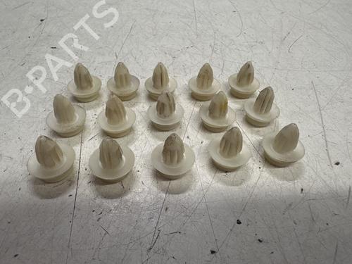 other-toyota-land-cruiser-90-_j9_-1995-1996-1997-1998-1999-2000-2001-2002-2003-28282744 main image