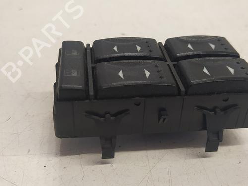 Used Left front window switch FORD MONDEO III Saloon (B4Y) 2.0 16V TDDi / TDCi (115 hp) 30766117