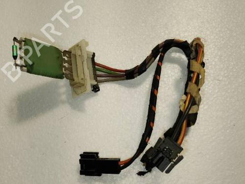 Used Heater resistor Heater resistor MERCEDES-BENZ A-CLASS (W169) A 180 CDI (169.007, 169.307) (109 hp) 40062770 40062770